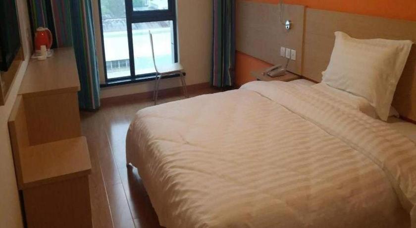 7 Days Inn Shanghai Minhang Dongchuan Road Jiaotong University Bagian luar foto